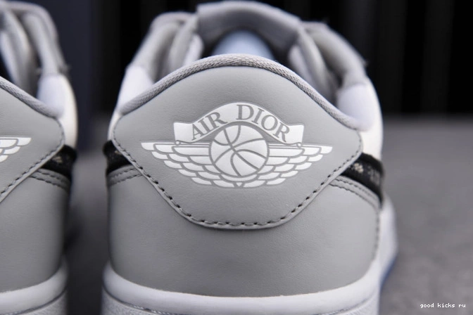 80% Off Sale 1 LOW DR box) shoe JORDAN OG (DR CN8607-002 X 0712